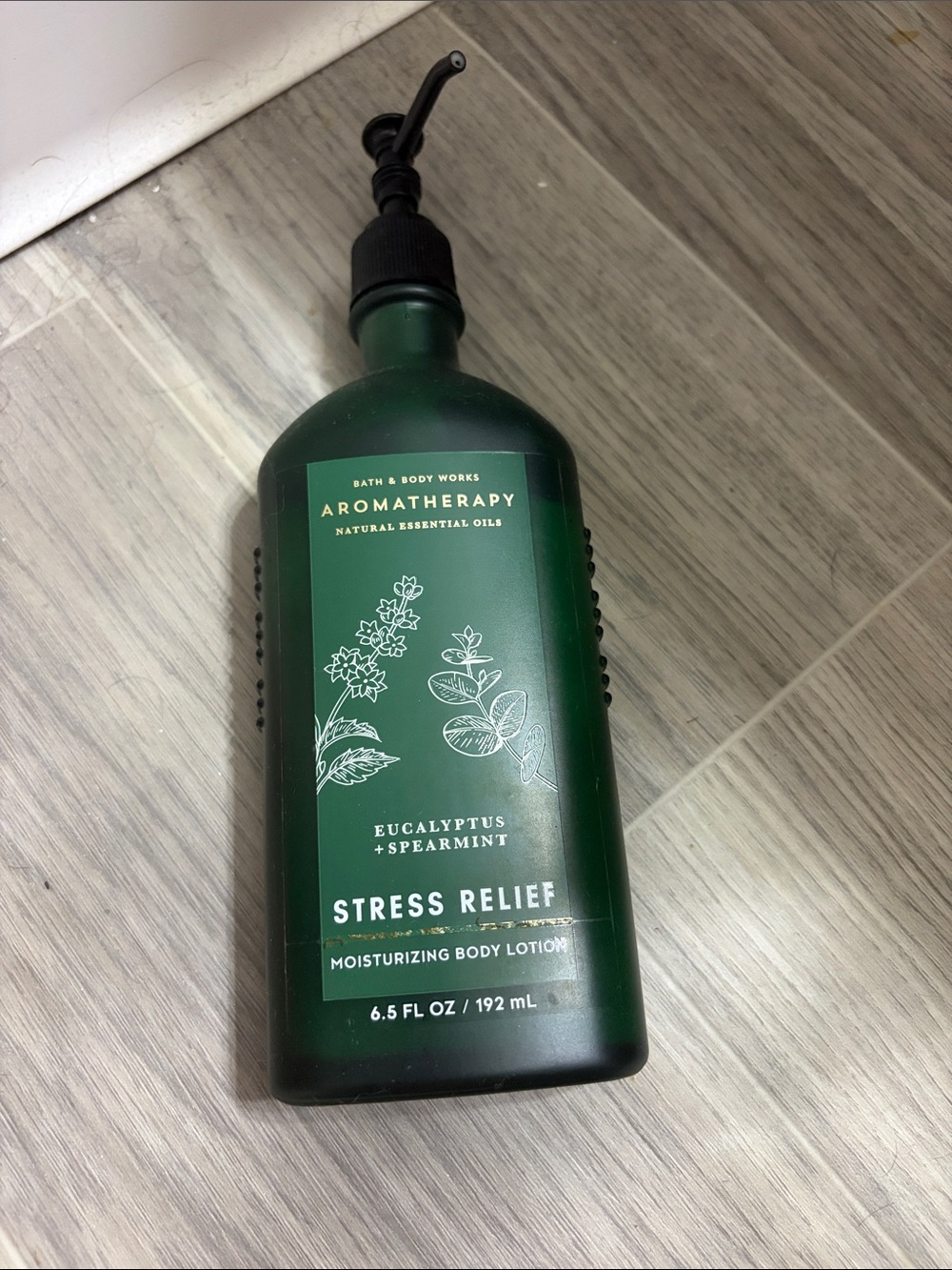 Bath & Body Works Aromatherapy Stress Relief Moisturizing Body Lotion - Green